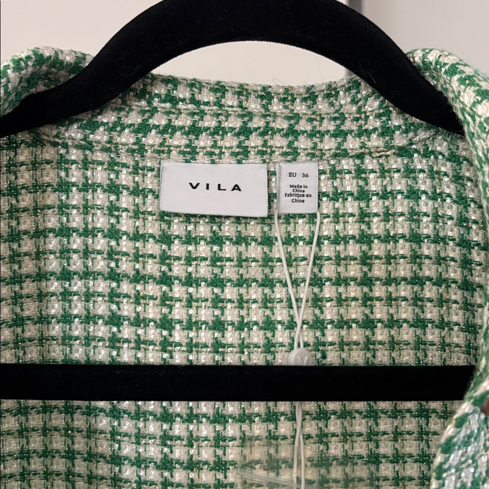 Green Houndstooth Shacket - Picture 2 of 6